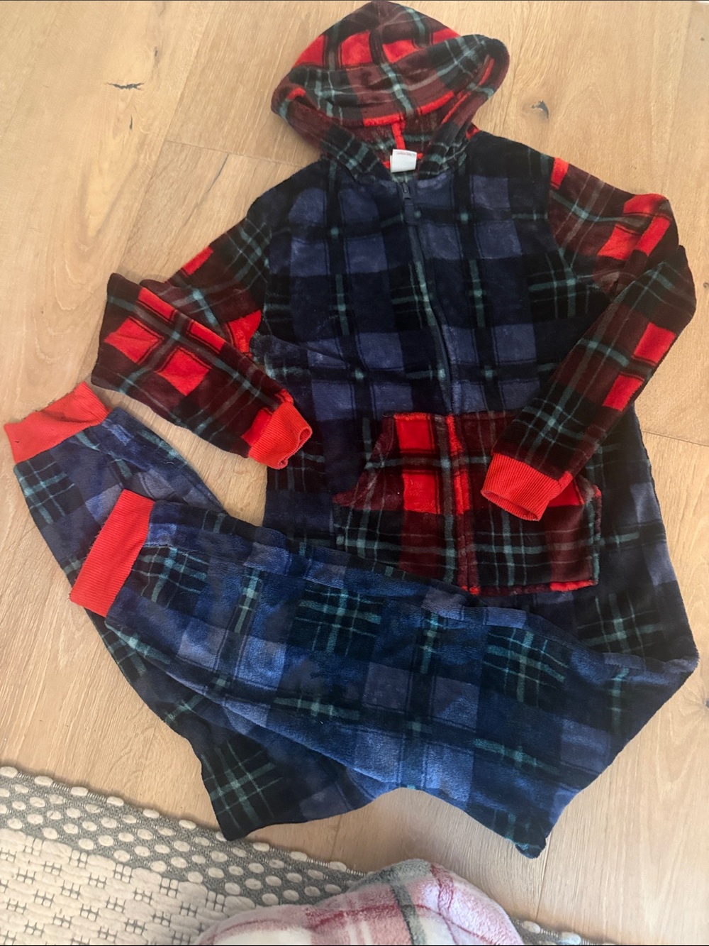 Cat & Jack Plush Hooded Pajama Set in Red and Navy Plaid